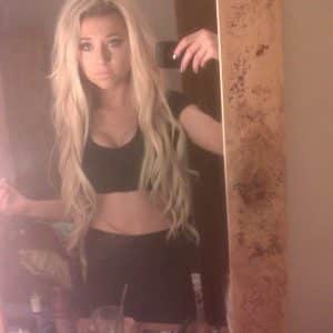 Ana 18 ans cherche un mec pour du sexe chaud ce soir Ana - rencontre-Teen-Roubaix